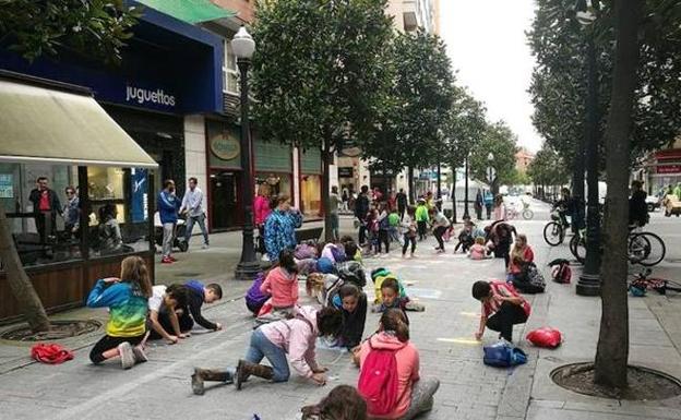 La federación de vecinos de Gijón plantea un Día Sin Coche «efectivo» y con apoyo institucional