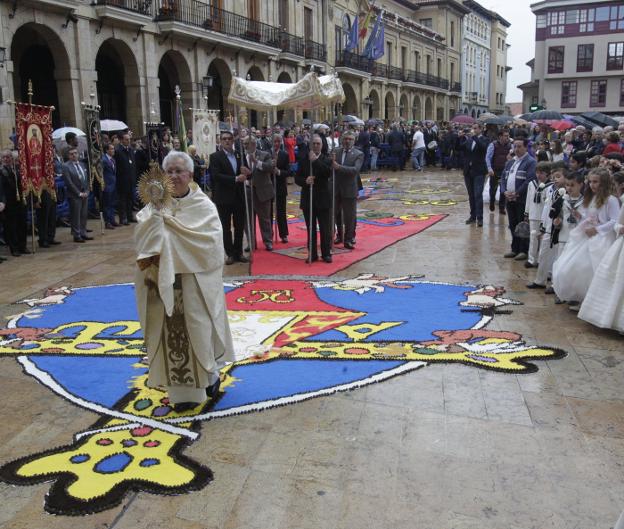 La lluvia bendice al Corpus Christi