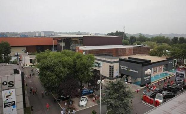 La Cámara defiende que el vial de la Feria «aliviaría el tráfico y mejoraría» Hermanos Castro