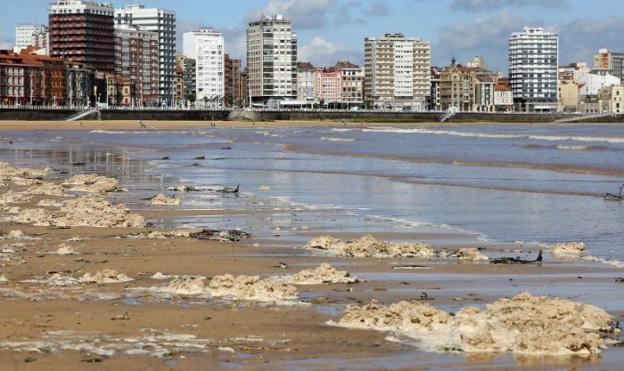 La Empresa de Aguas reitera «el buen funcionamiento» de los aliviaderos