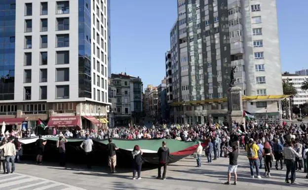 La solidaridad hace escala en Gijón