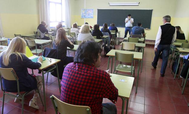 5.450 opositores para 630 plazas docentes en Asturias