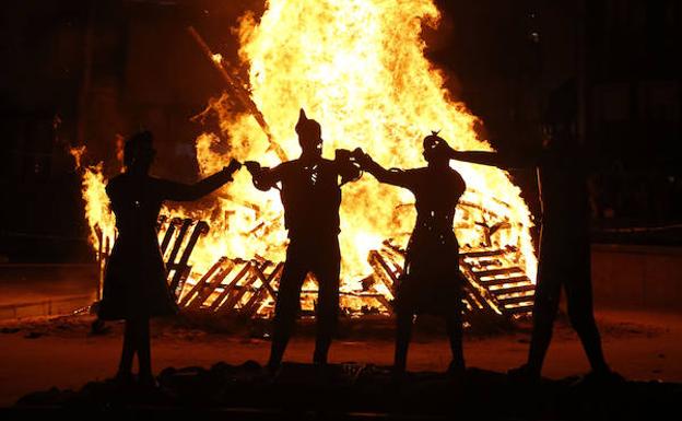La Noche de San Xuan enciende el verano en Asturias