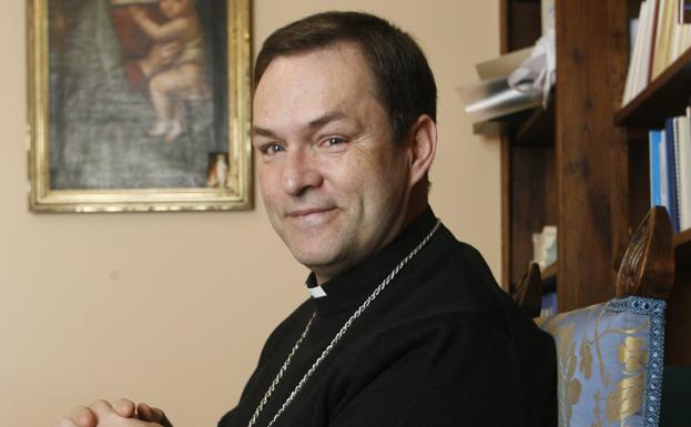 El obispo Raúl Berzosa se retira «por motivos personales» en una decisión inédita
