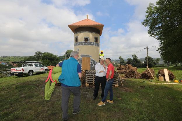 La hoguera recibe al verano