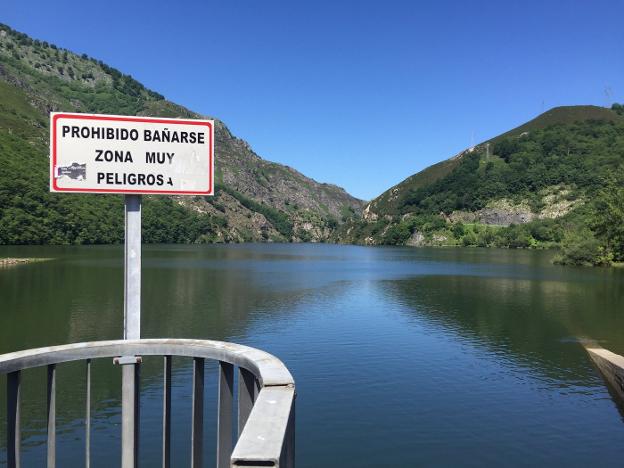 El sector turístico rechaza el veto al uso lúdico del embalse de Rioseco