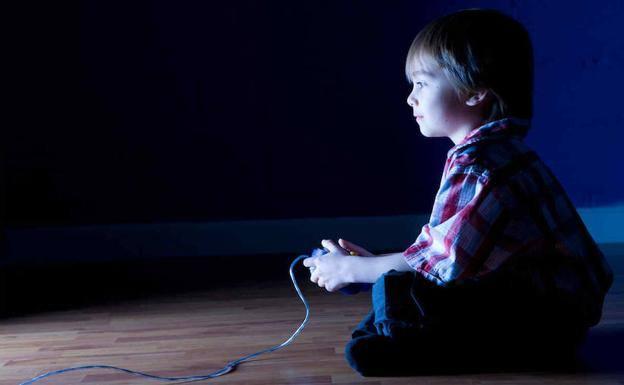 Un niño de 12 años gasta casi 800 euros en Fortnite