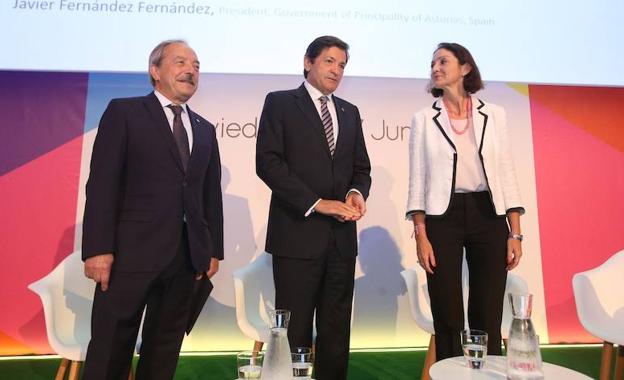 Turismo anuncia un plan para el sector y pone a Asturias como referencia