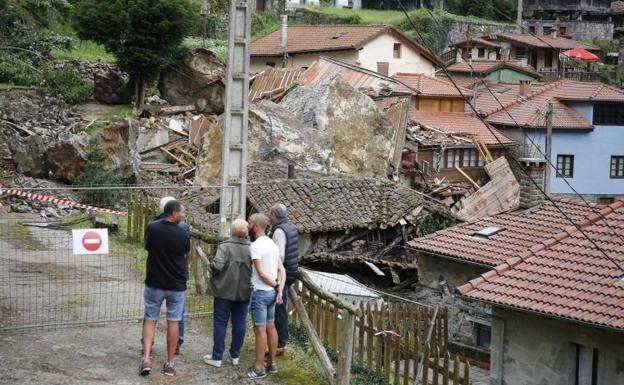 El Principado prevé que la reparación del argayo de La Cortina será larga y compleja