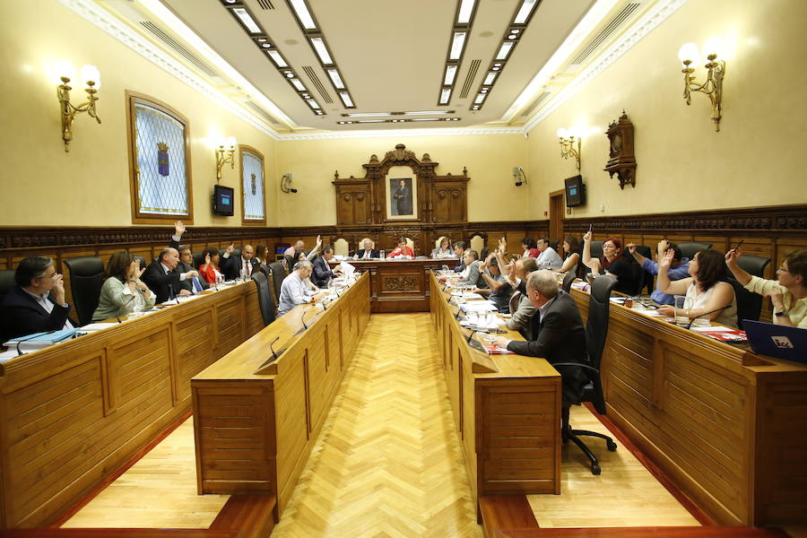 Pleno del Ayuntamiento de Gijón (27-06-2018)