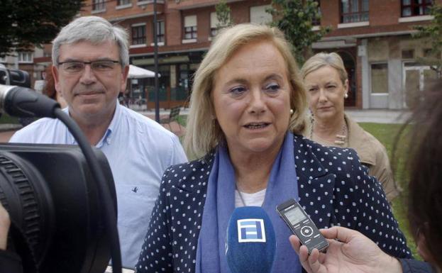 Mercedes Fernández, sobre la oficialidad del asturiano: «Nos complica la vida de una forma innecesaria»