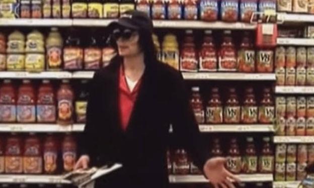 Lo sabemos, te encantaría comprar en la tienda como lo hacía Michael Jackson