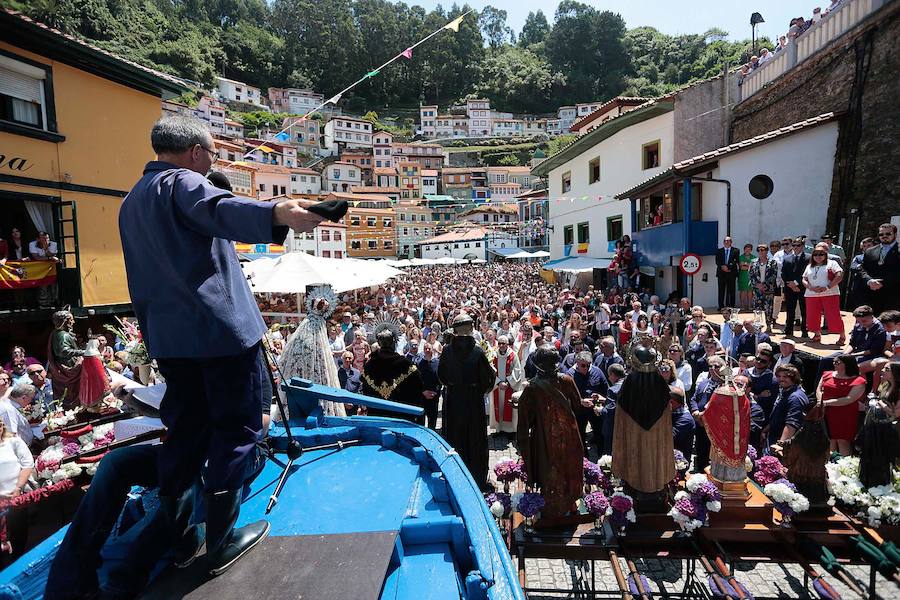 Cudillero se llena con L'Amuravela
