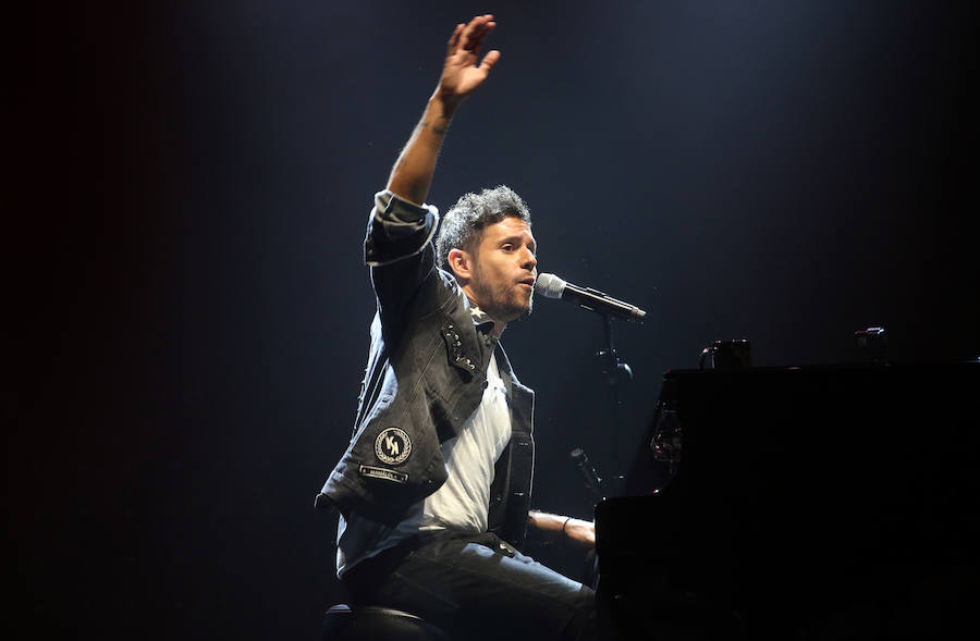 Pablo López llena el Auditorio de Oviedo