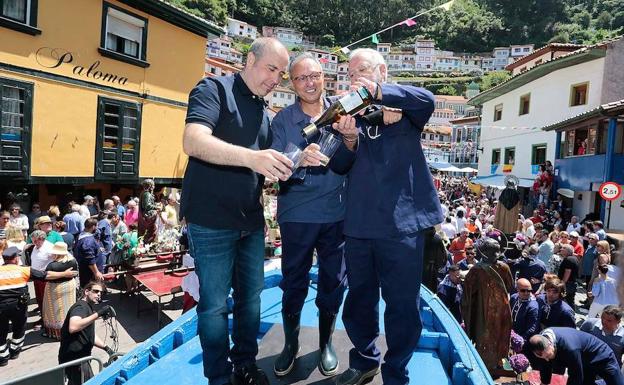 El sermón de L'Amuravela critica la obra del AVE, el peaje y los «pocos aviones»