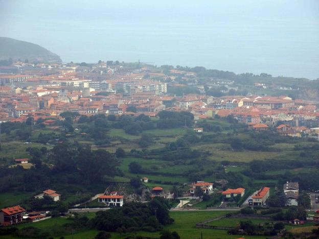 El Colegio de Arquitectos no ve «claros» los objetivos del PGO de Llanes