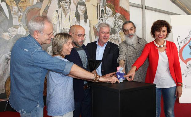 El autor de 'Fariña' se sube al tren de la Semana Negra