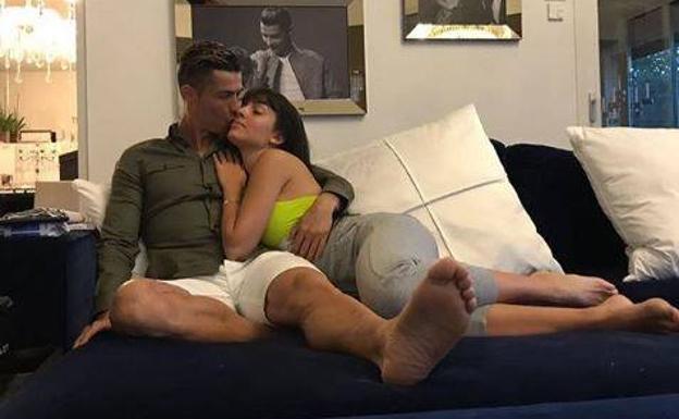 Así es el lugar elegido por Cristiano Ronaldo y Georgina Rodríguez para disfrutar de las vacaciones por 3.000 euros la noche