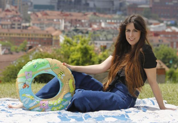 «Siempre llevo más cosas de la cuenta en la maleta. Por si acaso»