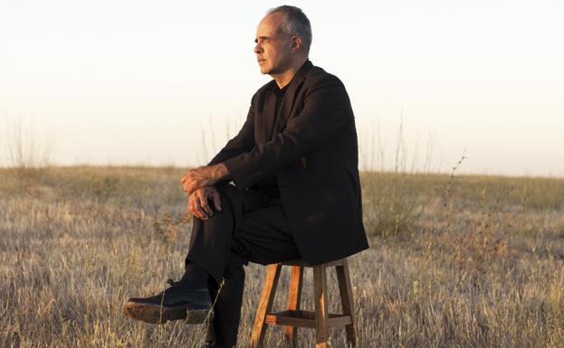 «Mi música es intimista y romántica»