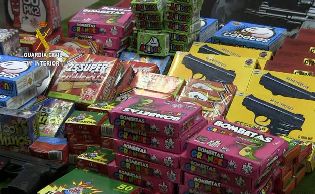 Retiradas más de 50 armas y artículos pirotécnicos en la Semana Negra