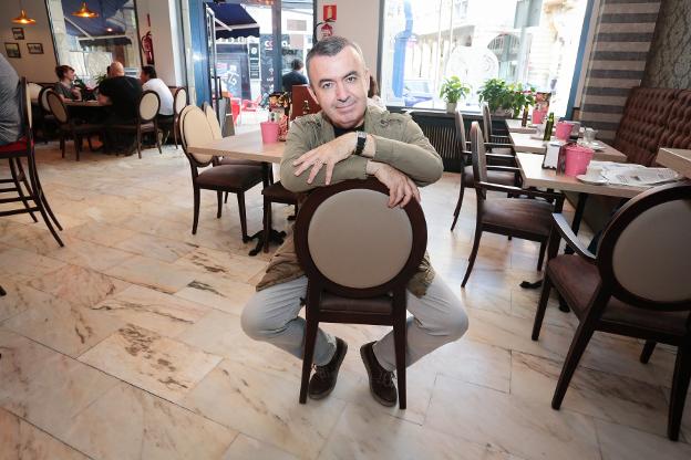 «Mucho escritor mira al lector por encima del hombro»