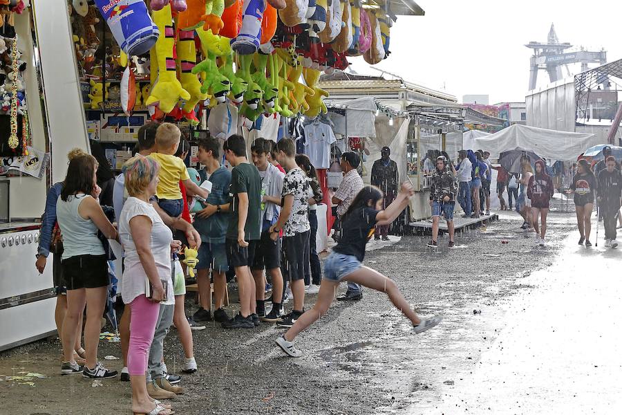 La Semana Negra echa el cierre pasada por agua