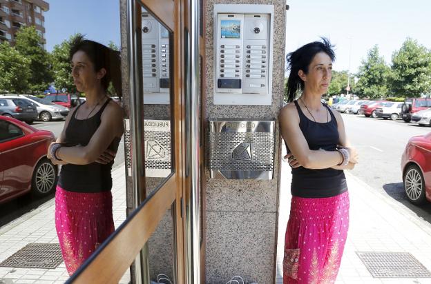 «La Administración me maltrata hoy como antes lo hizo mi expareja»