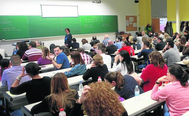 La Universidad de Oviedo aprecia desajustes en varios exámenes de la OPE del Servicio Vasco de Salud