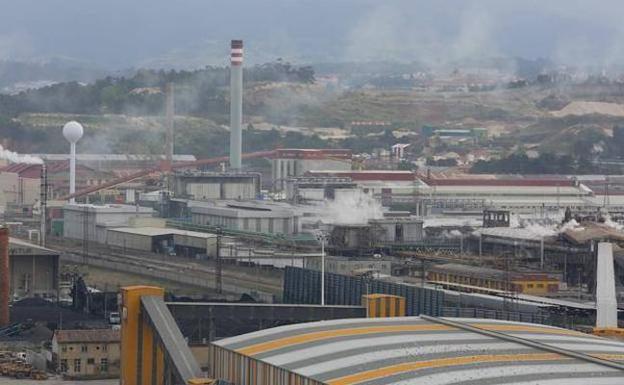 Investigan la muerte de un trabajador de una subcontrata en Asturiana de Zinc