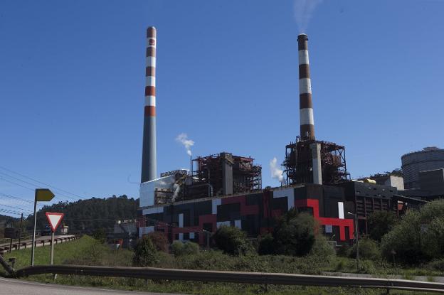 La ley de Podemos adelanta cinco años el cierre de las térmicas más modernas