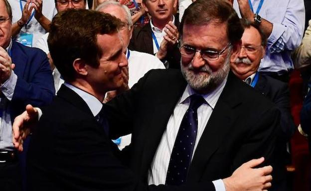 Rajoy sale de la política con cinco inmuebles y casi un millón ahorrado