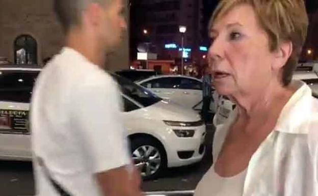 Villalobos se topa con la huelga de taxis: «¿Y cómo coño llego yo a Torremolinos?»