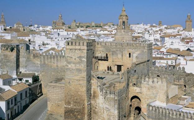 Hallan muerto y amordazado a un joyero en su tienda en Sevilla