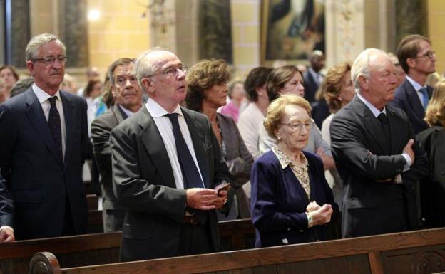 Familiares y amigos despiden a María Inés Figaredo en Oviedo