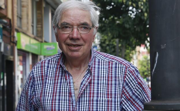 «Los concursos ya los dejé, pero pretendo morir cantando»