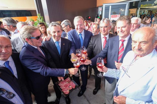 «En el Corredor Atlántico reside el futuro de León y Asturias»