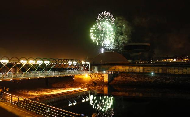 Rozalén y los Fuegos ponen el broche a San Agustín