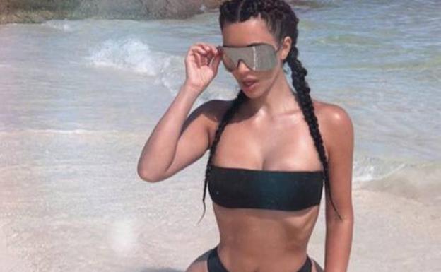 Kim Kardashian se baña en popularidad
