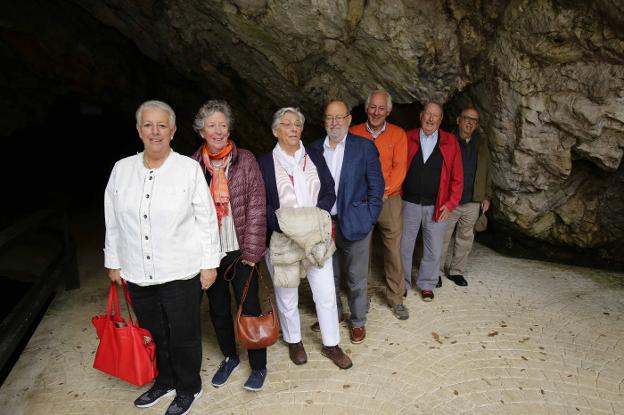 Viaje a la memoria de Tito por las entrañas de la cueva