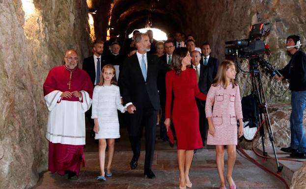 El Rey, en la visita de Leonor a Covadonga: «Es un día para la historia»