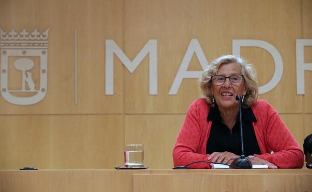 Carmena invita a los socialistas a sumarse a su plataforma electoral en Madrid