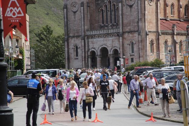 La visita de la Familia Real pone a Asturias «de nuevo en el mapa»