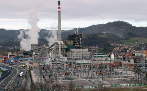 El Congreso, menos PP y Foro, a favor de facilitar el cierre de centrales térmicas y nucleares