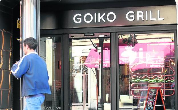 Licencias ordena el cierre de la hamburguesería Goiko Grill de la calle San Francisco