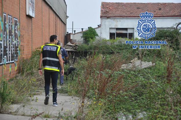 La unidad canina de la Policía se suma a la búsqueda de Josefa Carnerero