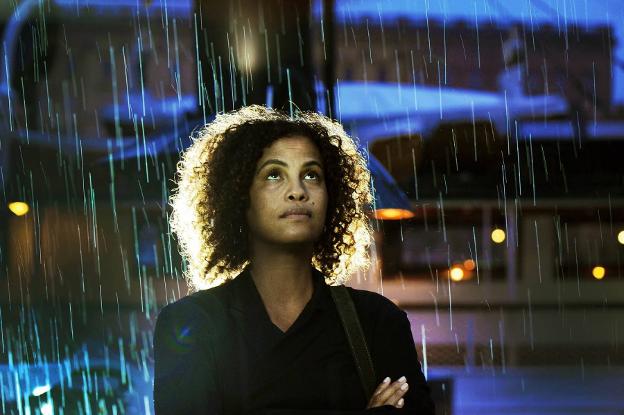 La sueca Neneh Cherry abre los conciertos de la plaza de la Catedral