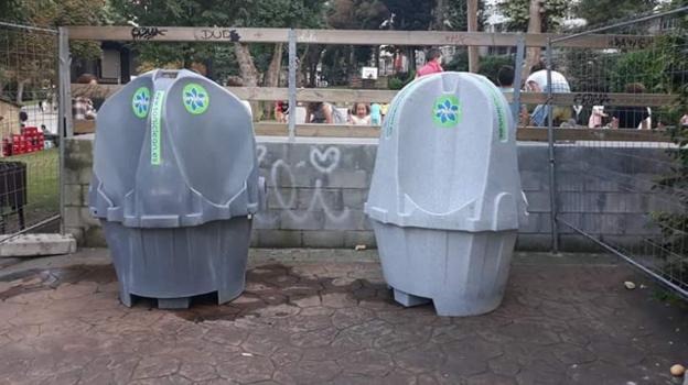 Ciudadanos pide la retirada de dos urinarios masculinos abiertos en el Bombé