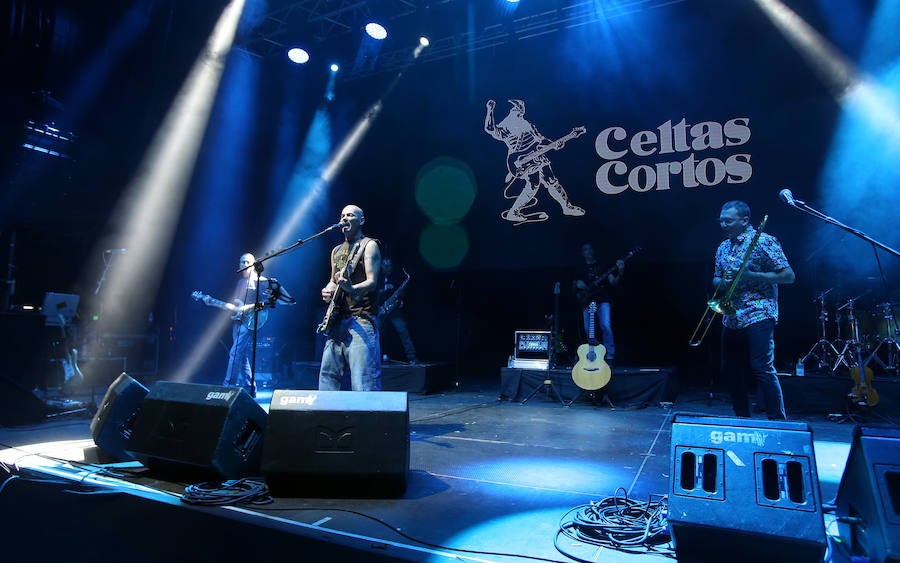 Concierto de Celtas Cortos y Oysterband por San Mateo