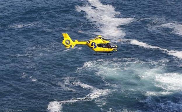 Rescatan el cadáver de un vecino de Langreo que se cayó al mar en el Cabo Peñas